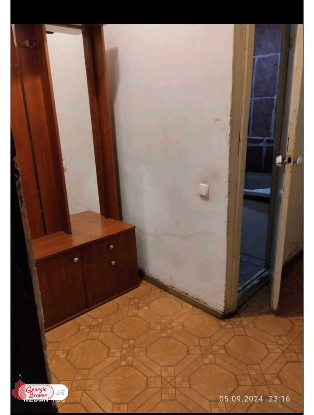 old repaired 2-room apartment for sale