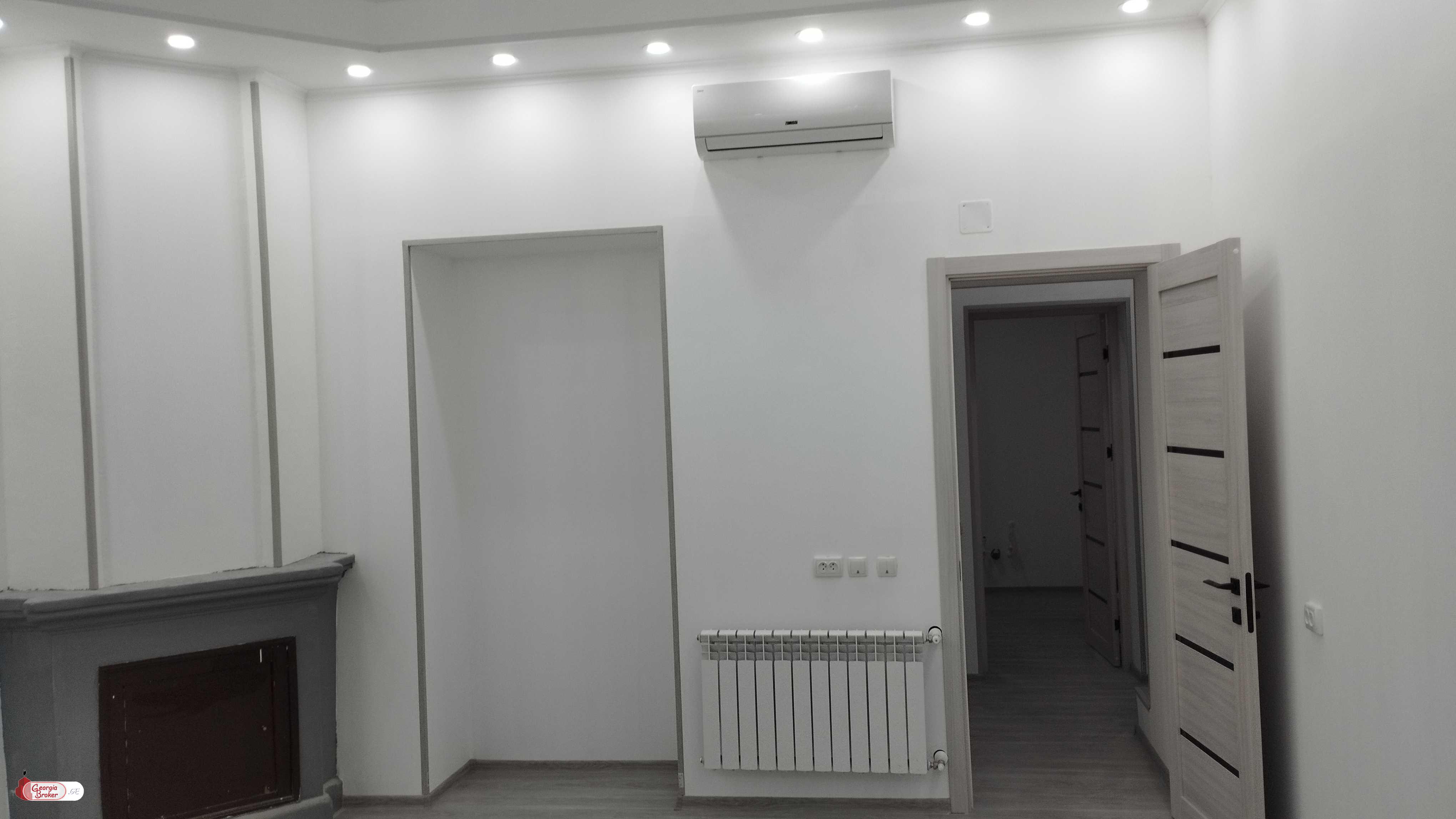 nearly repaired 3-room apartment for sale