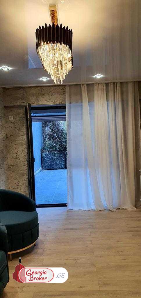 nearly repaired 3-room apartment for sale