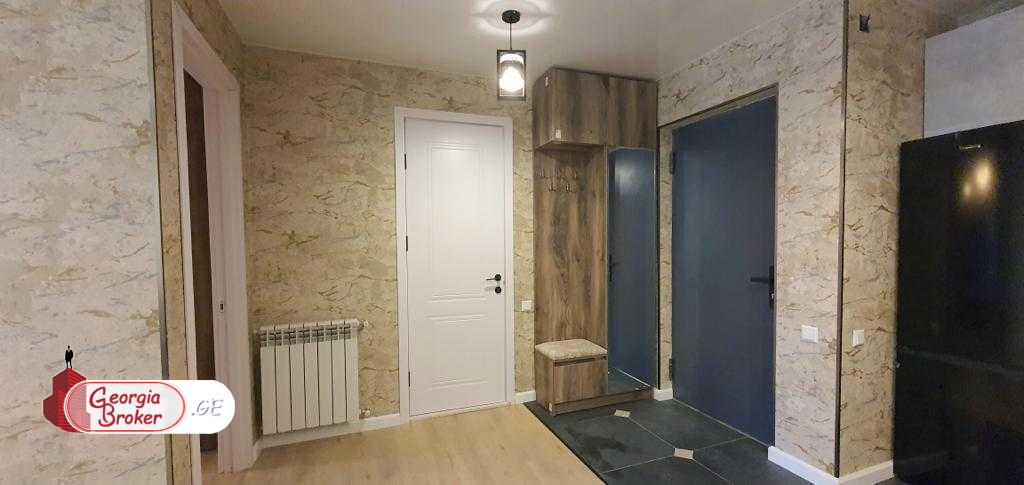 nearly repaired 3-room apartment for sale