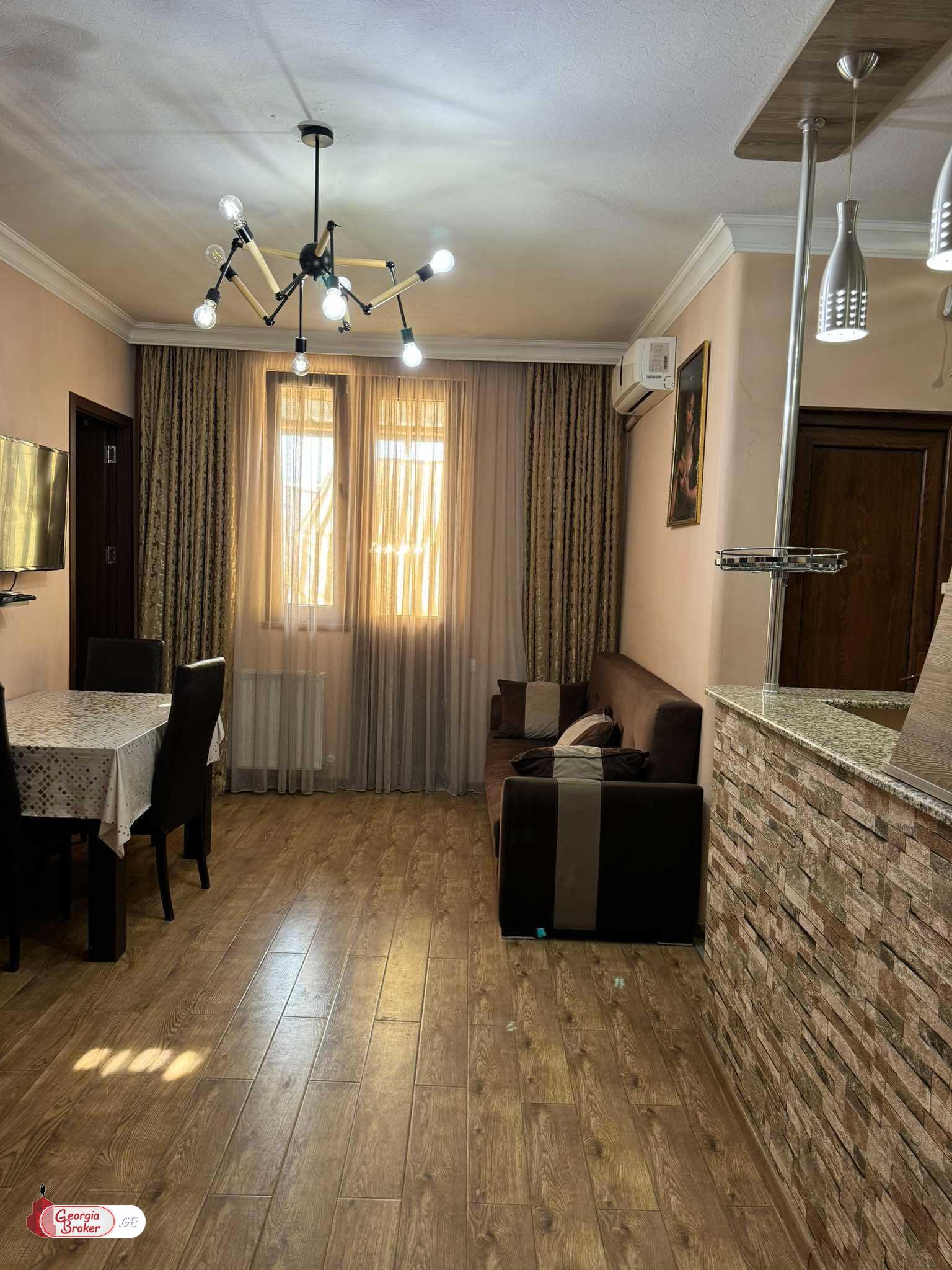 nearly repaired 3-room apartment for sale