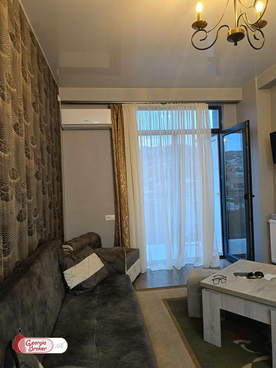 იყიდება ახალი გარემონტებული 2 ოთახიანი ბინა