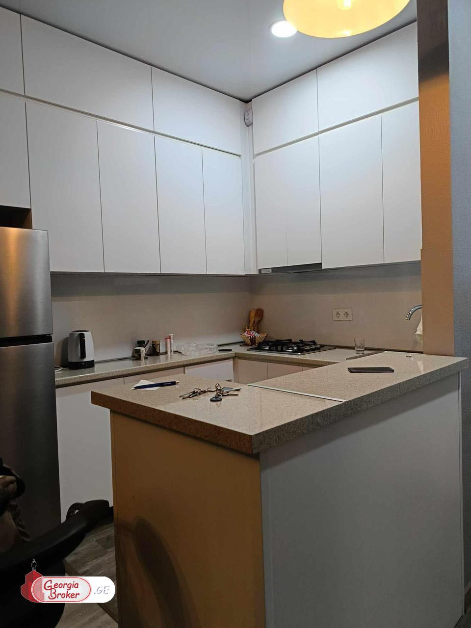 იყიდება ახალი გარემონტებული 2 ოთახიანი ბინა