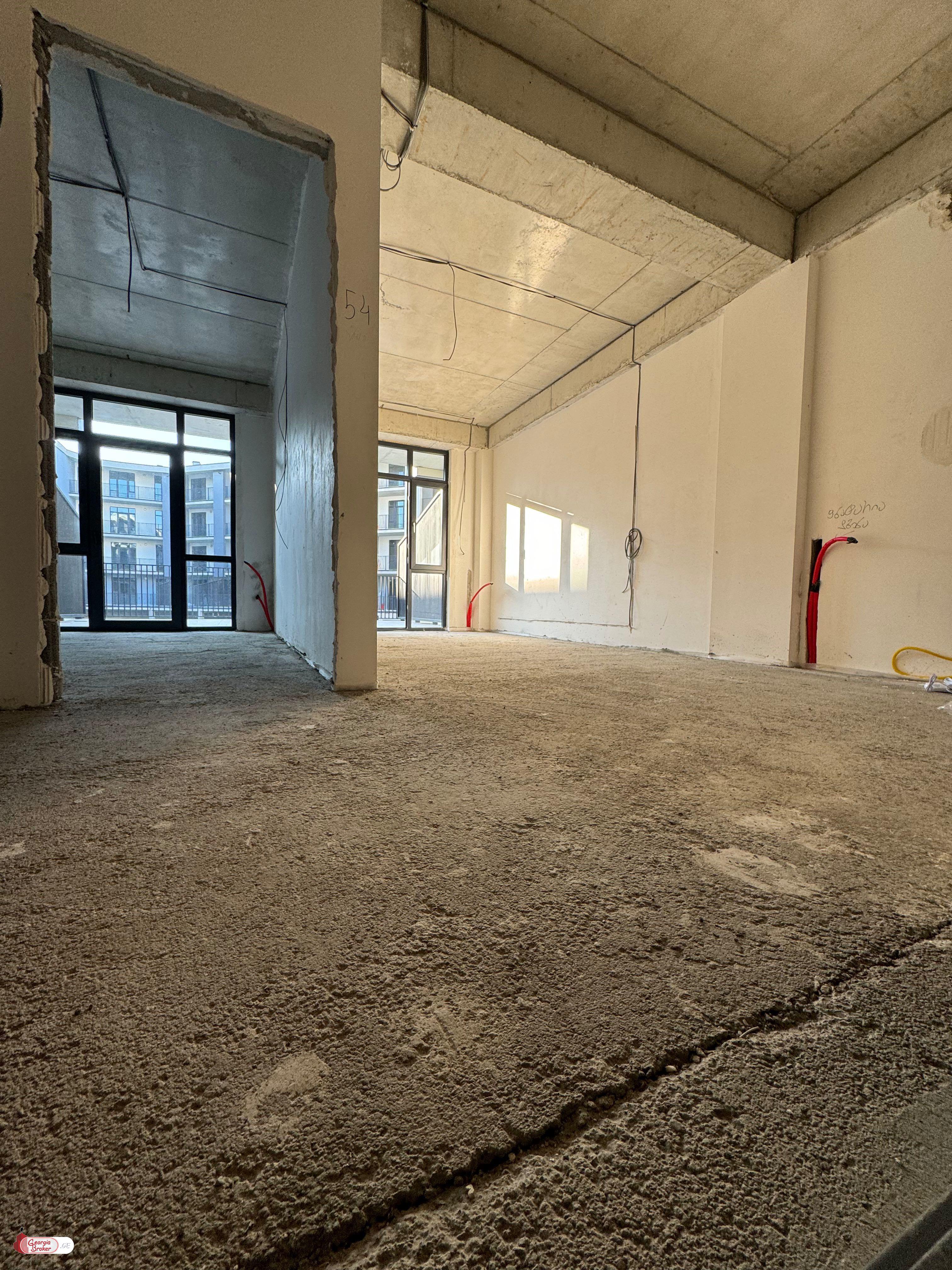 იყიდება ახალი აშენებული 2 ოთახიანი ბინა