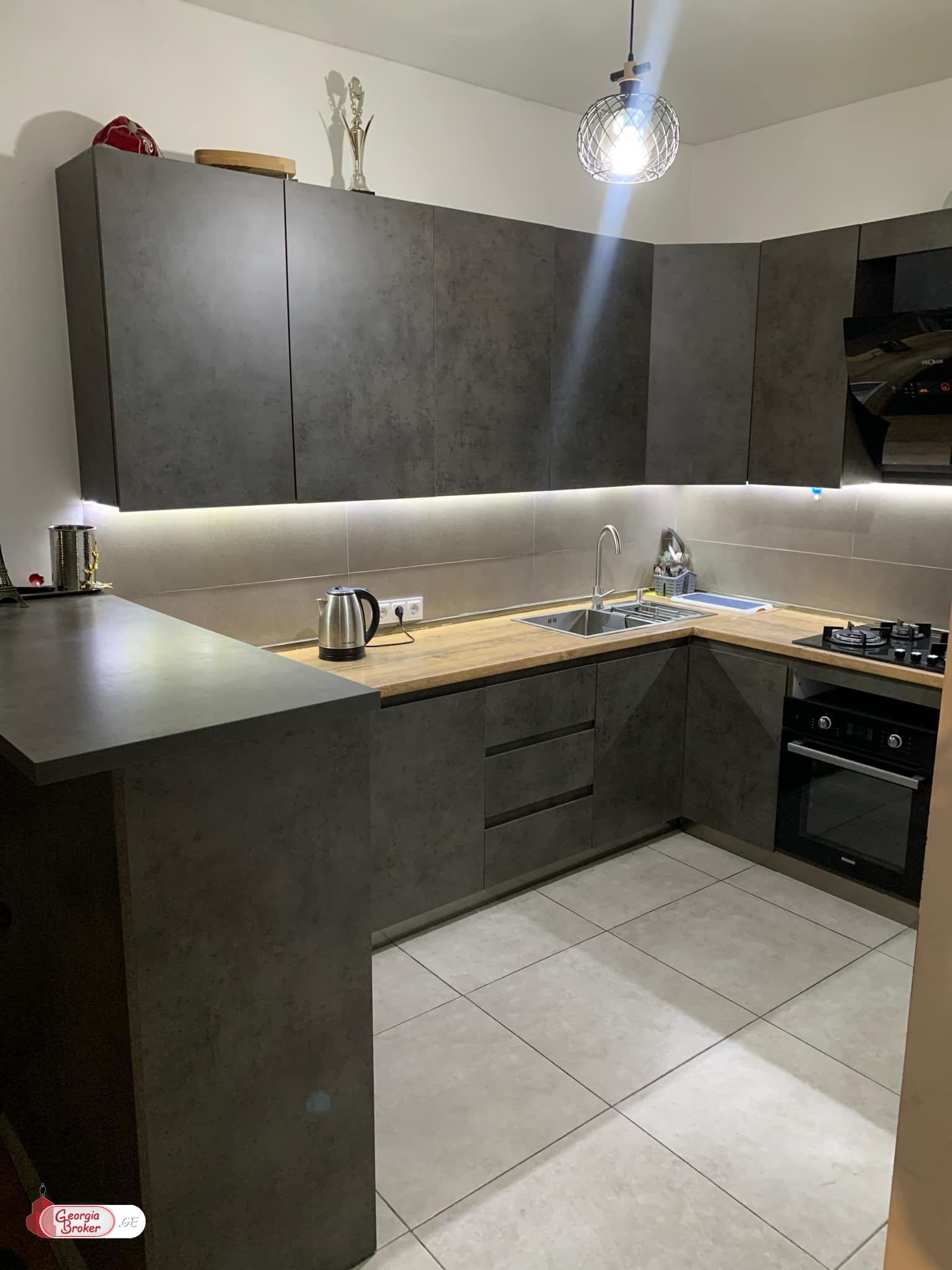 nearly repaired 2-room apartment for sale