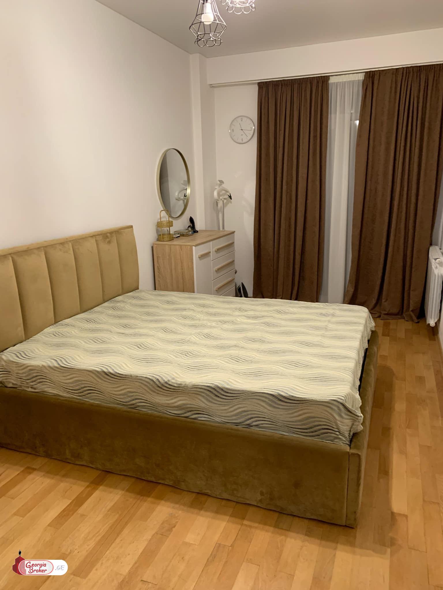 nearly repaired 2-room apartment for sale