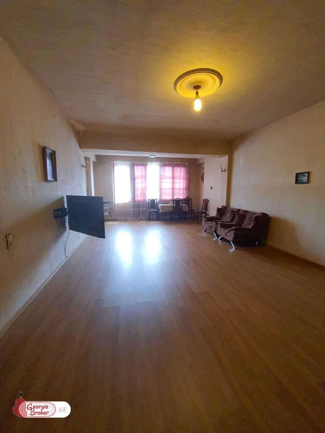 without repair 4-room apartment for sale