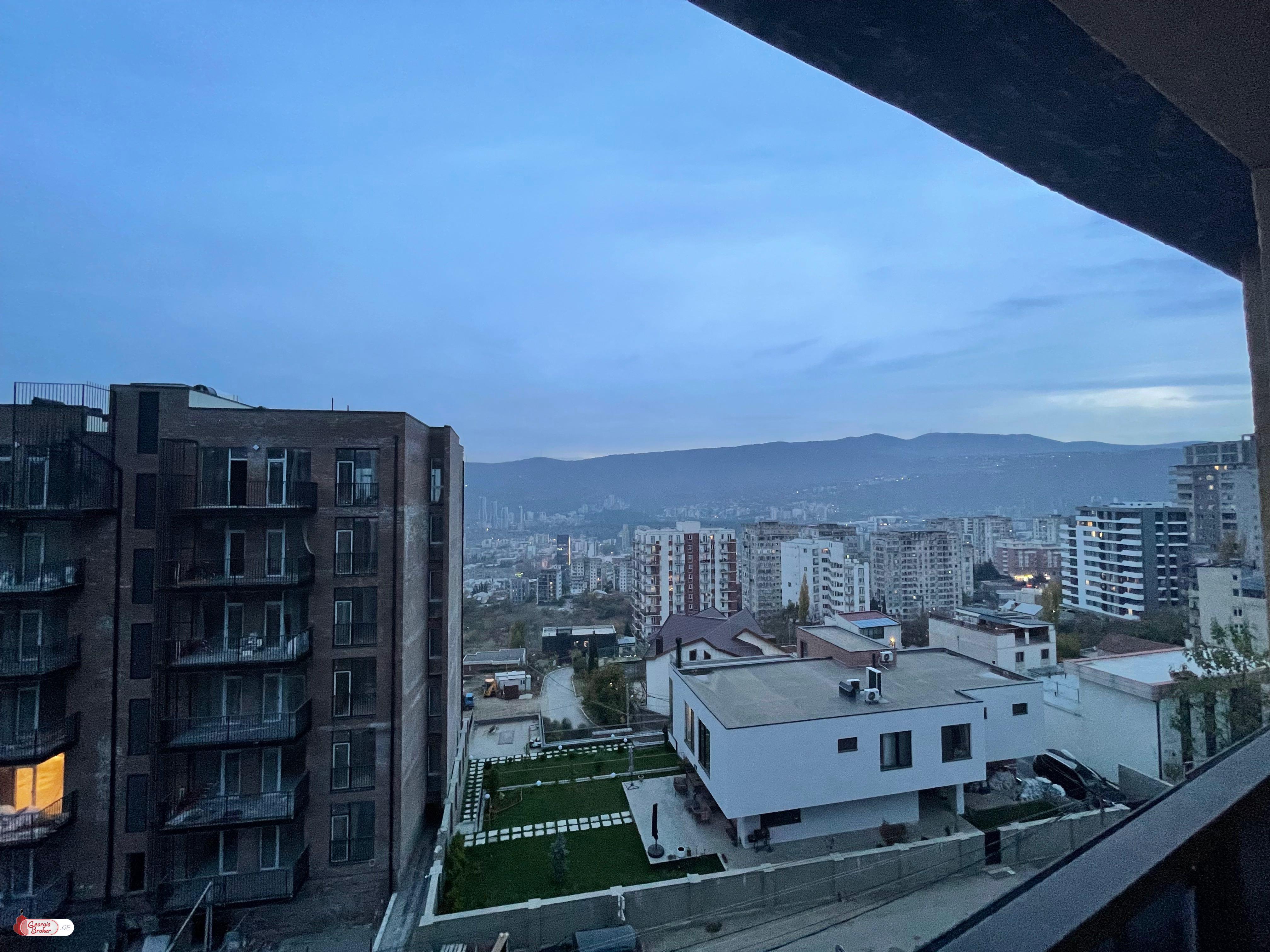 nearly repaired 5-room apartment for sale