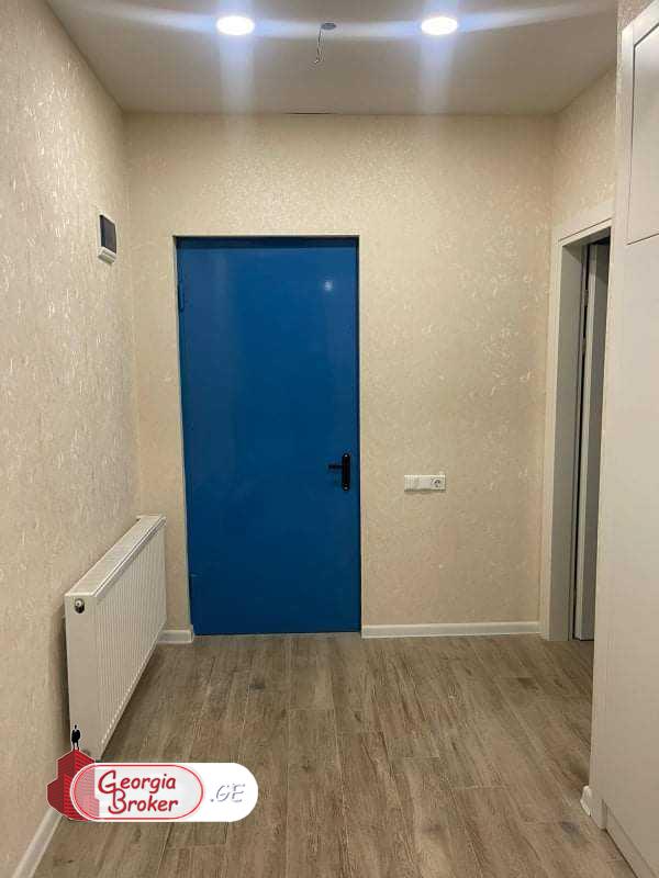 nearly repaired 3-room apartment for sale