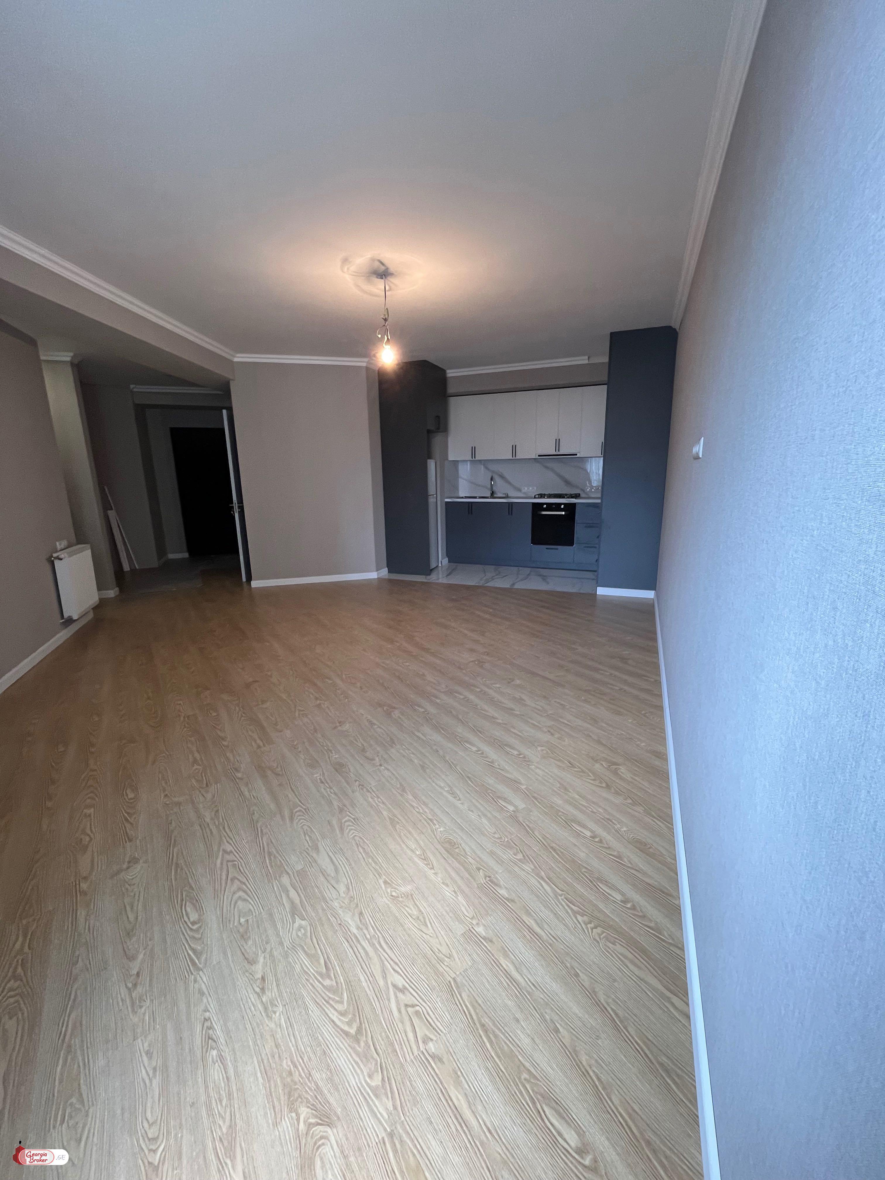 nearly repaired 3-room apartment for sale