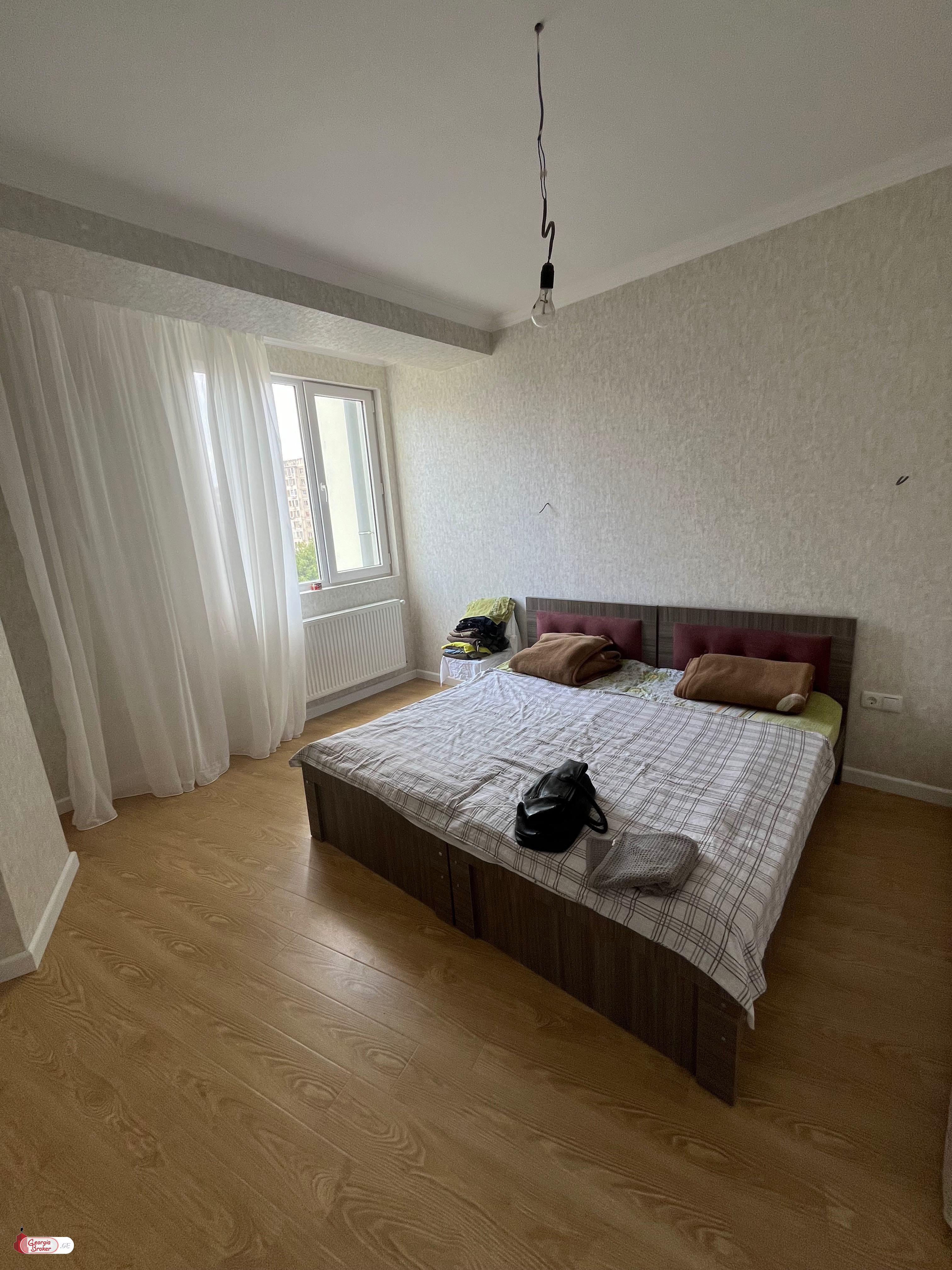 nearly repaired 3-room apartment for sale