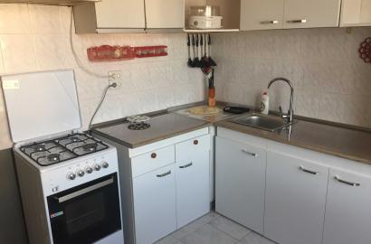 old repaired 4-room apartment for sale