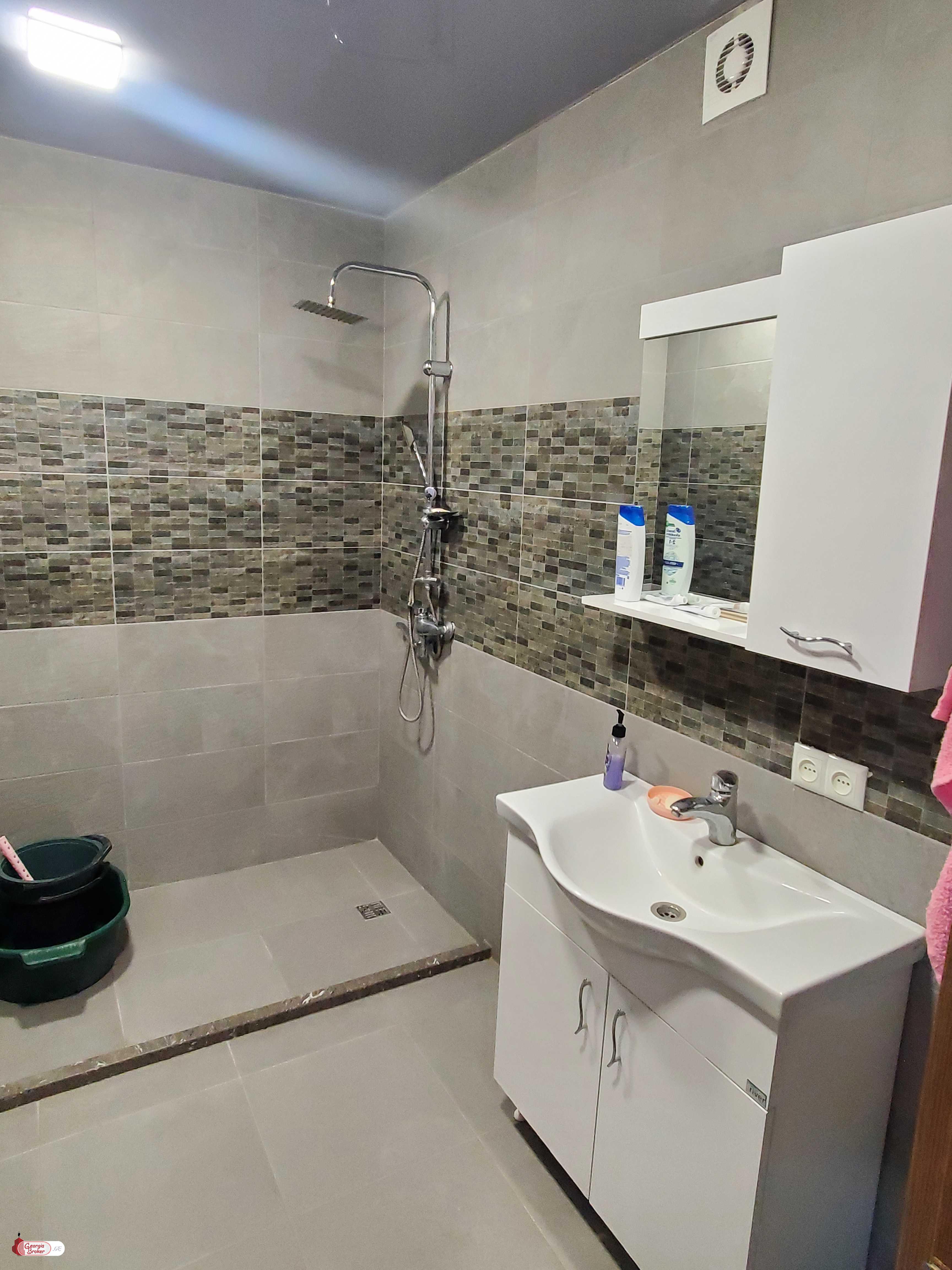 nearly repaired 3-room apartment for sale