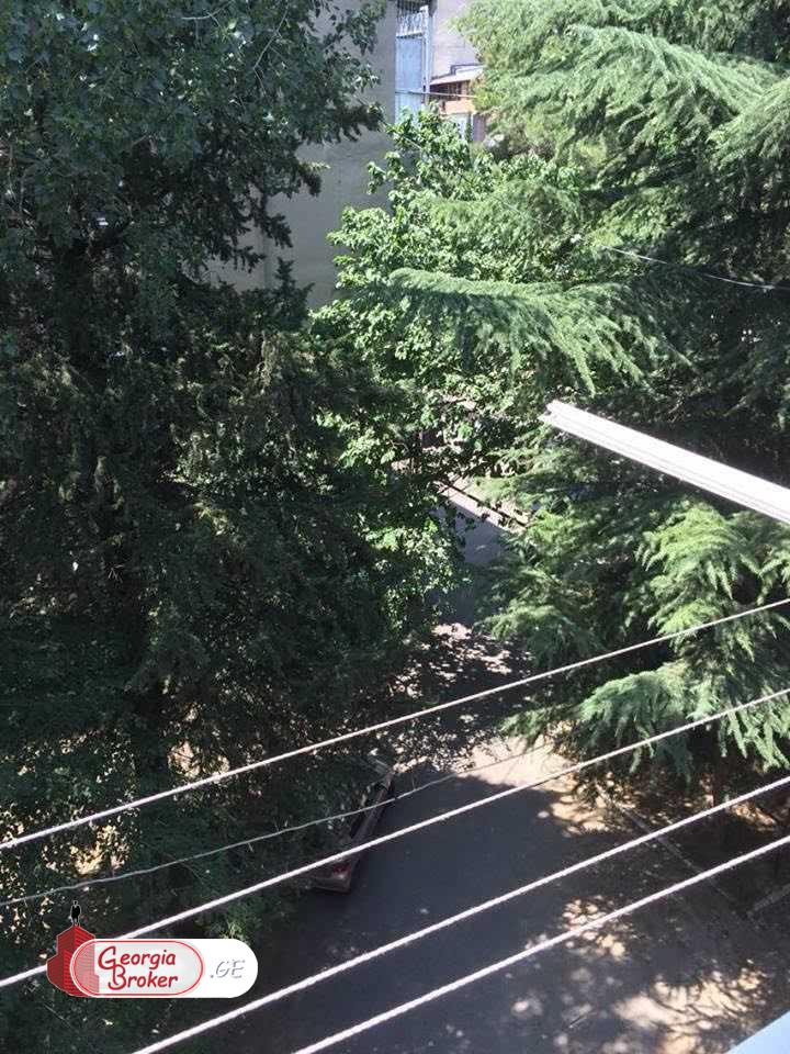 old repaired 4-room apartment for sale