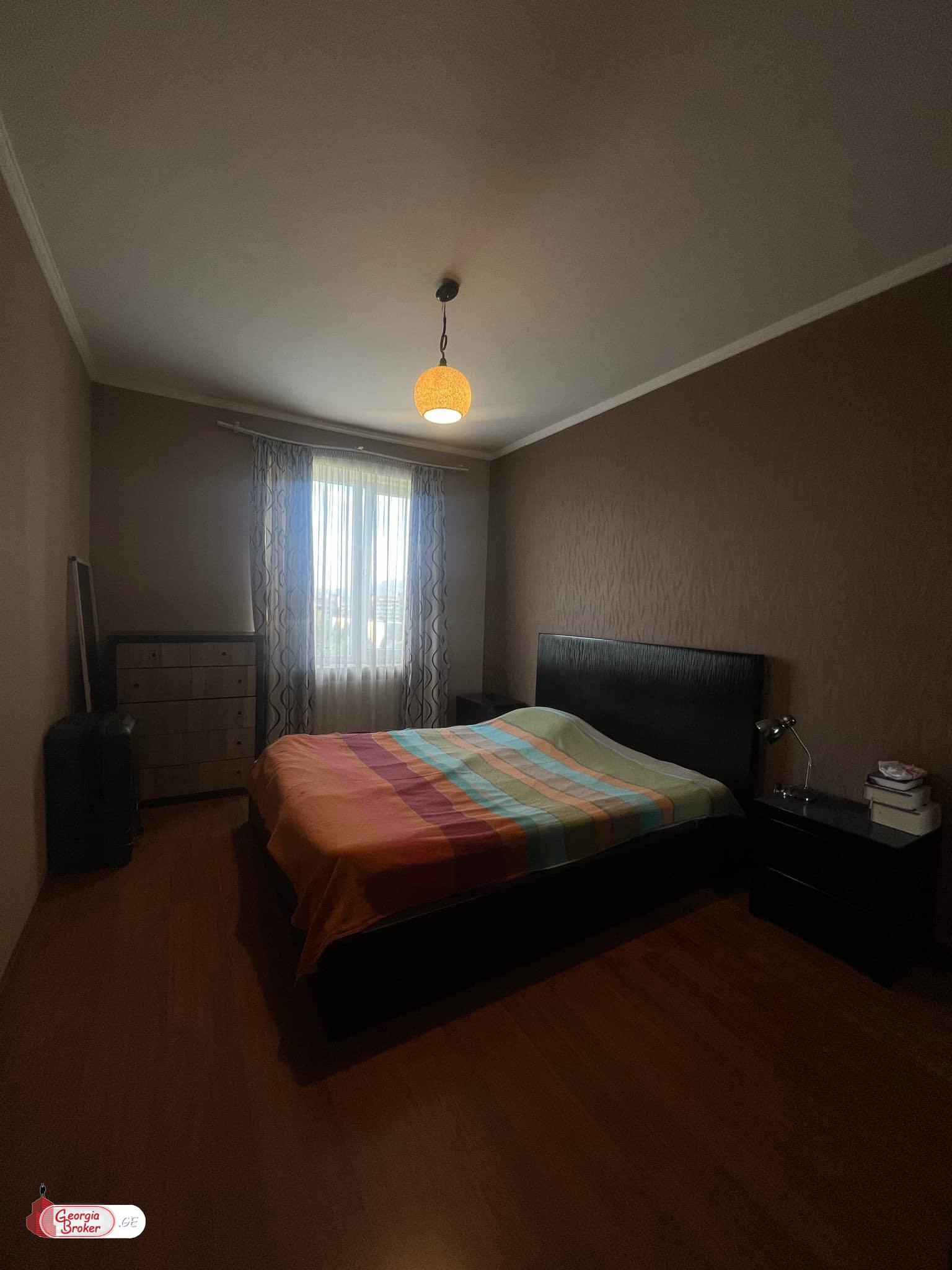 nearly repaired 2-room apartment for sale