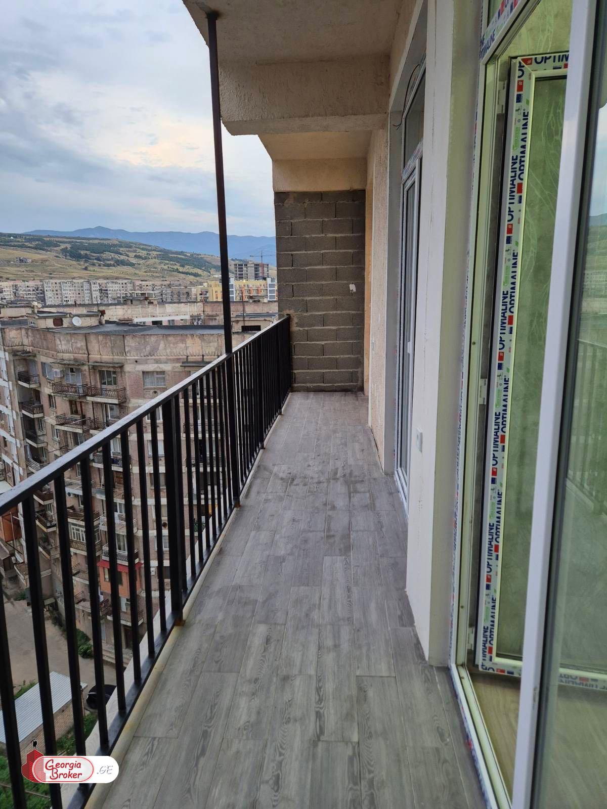 nearly repaired 3-room apartment for sale