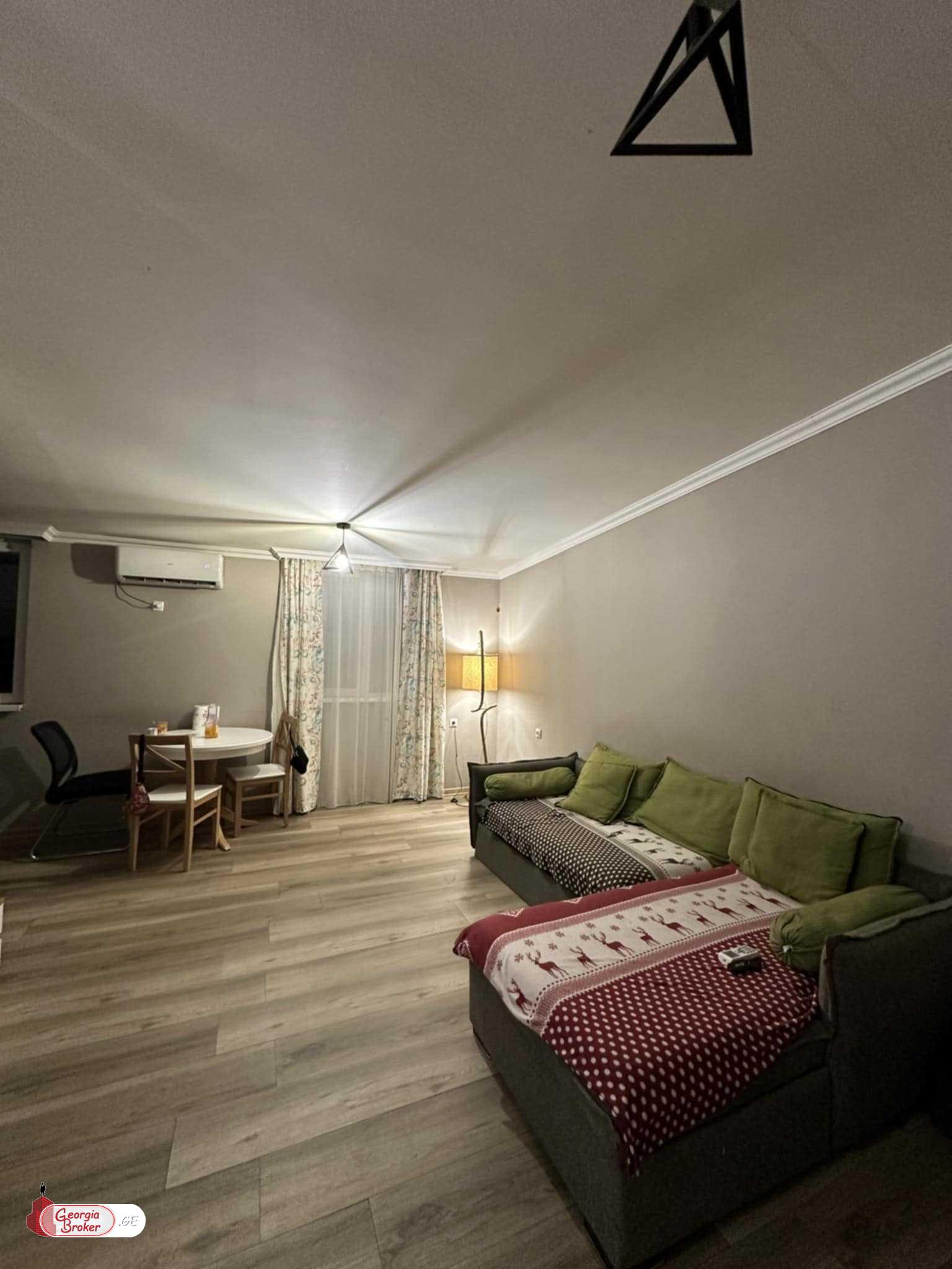 nearly repaired 2-room apartment for sale