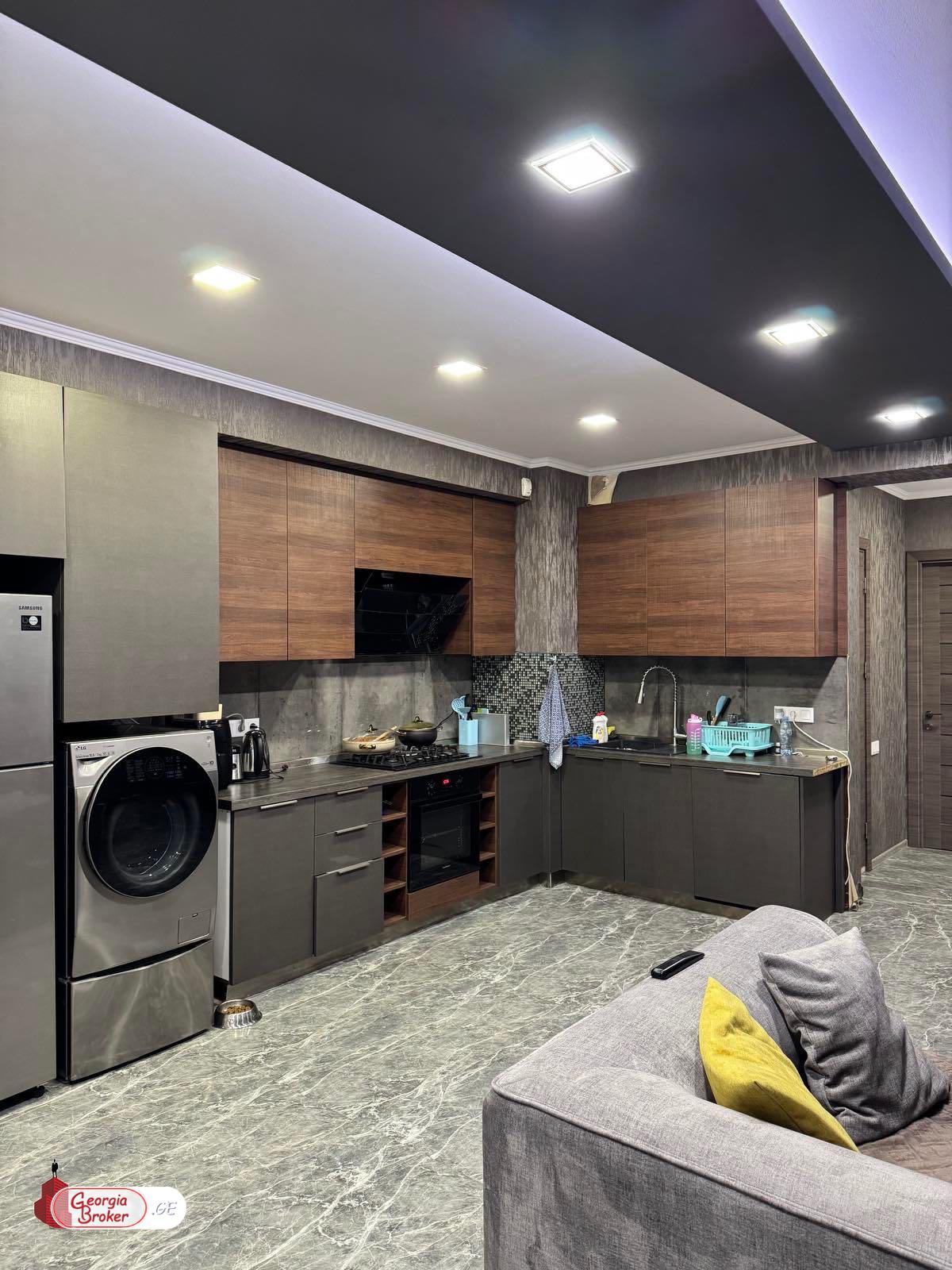 nearly repaired 5-room apartment for sale