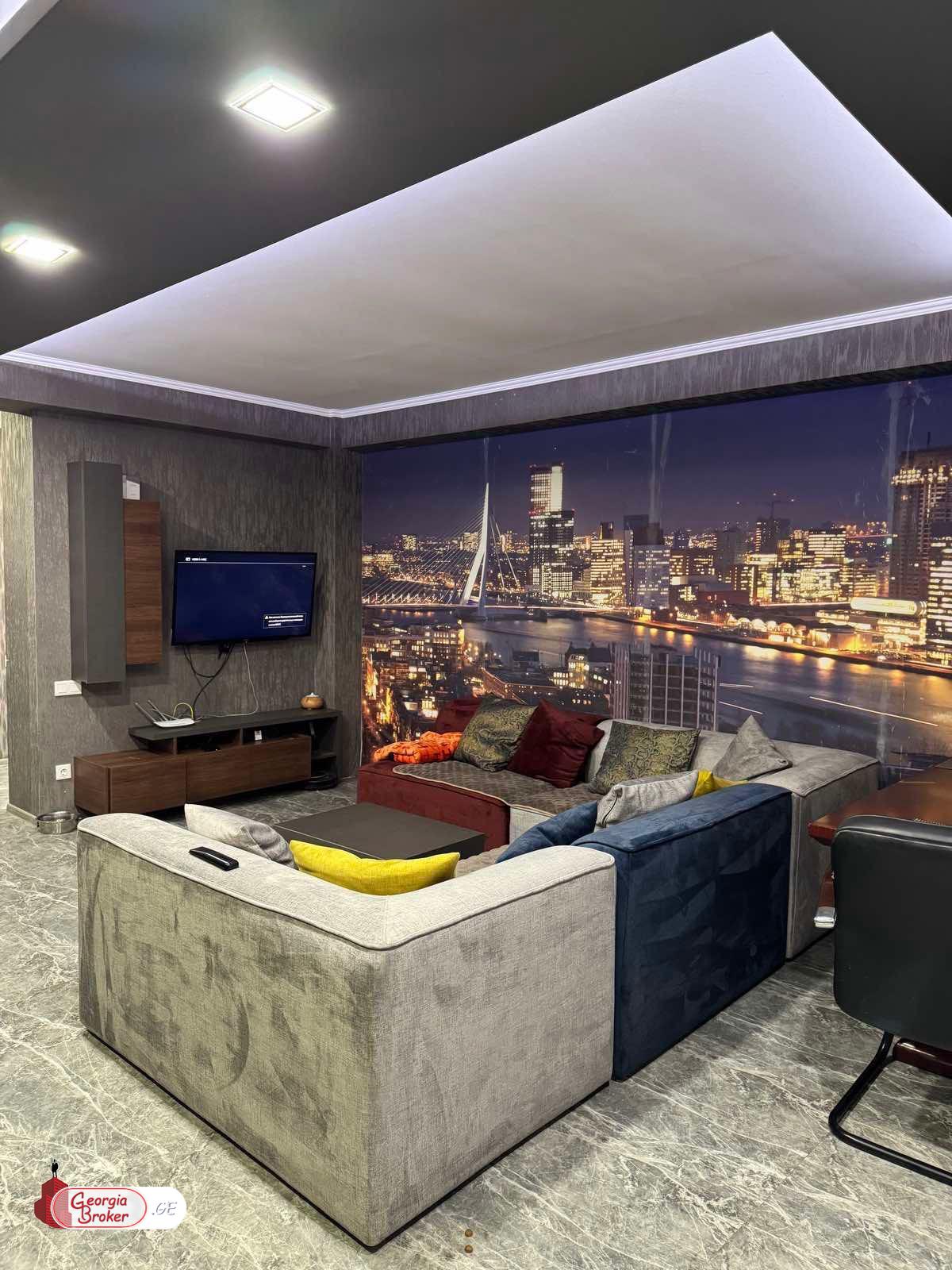 nearly repaired 5-room apartment for sale