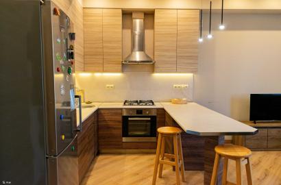 იყიდება ახალი გარემონტებული 2 ოთახიანი ბინა