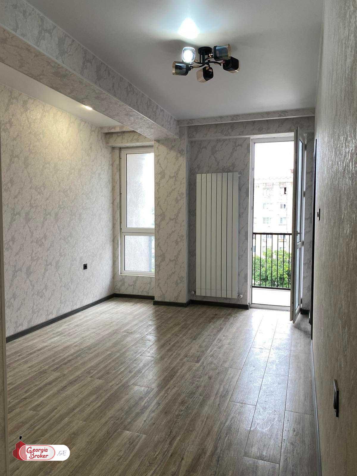 продается квартира с новым ремонтом 3-комнаты