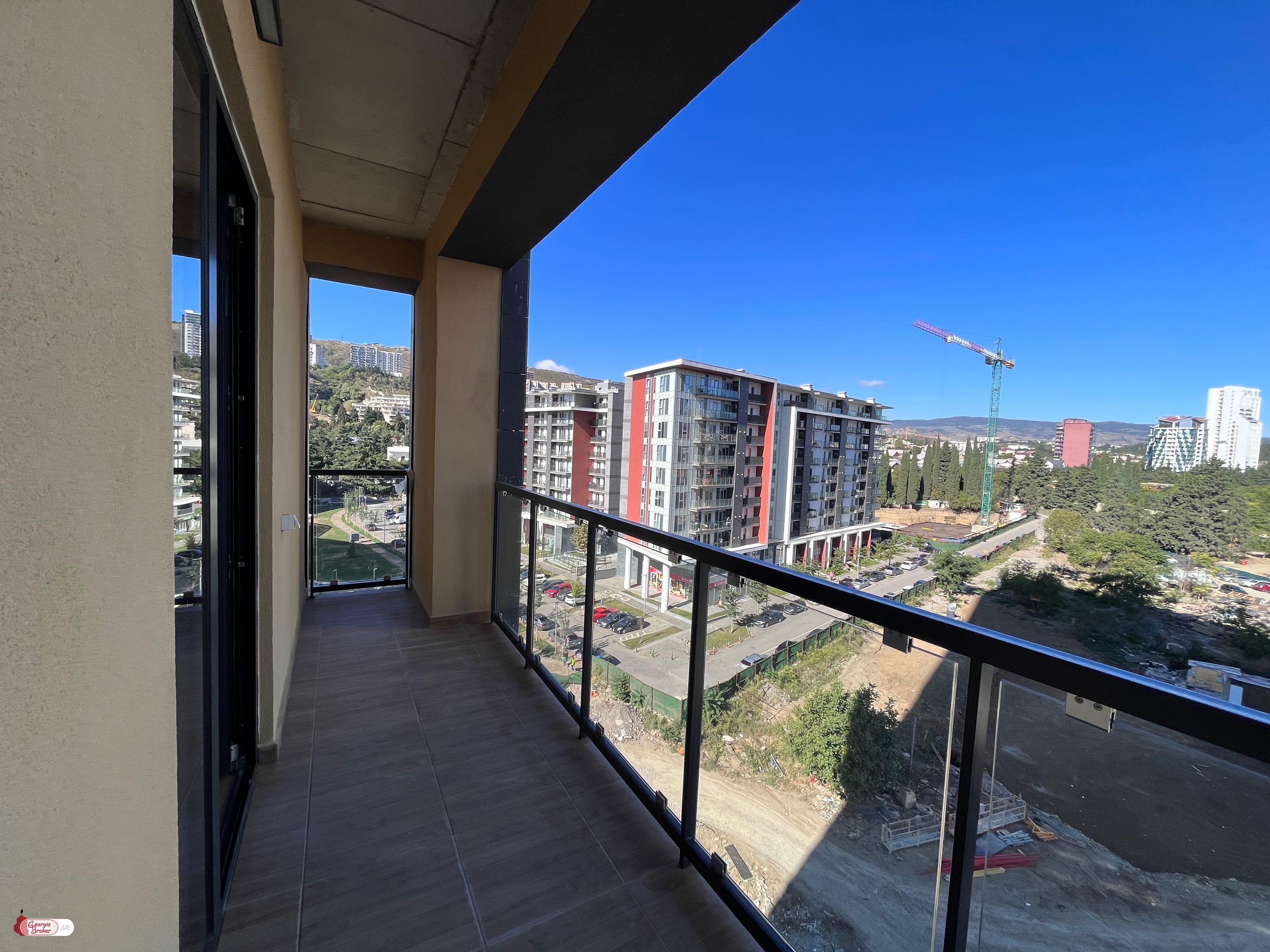 იყიდება ახალი გარემონტებული 3 ოთახიანი ბინა