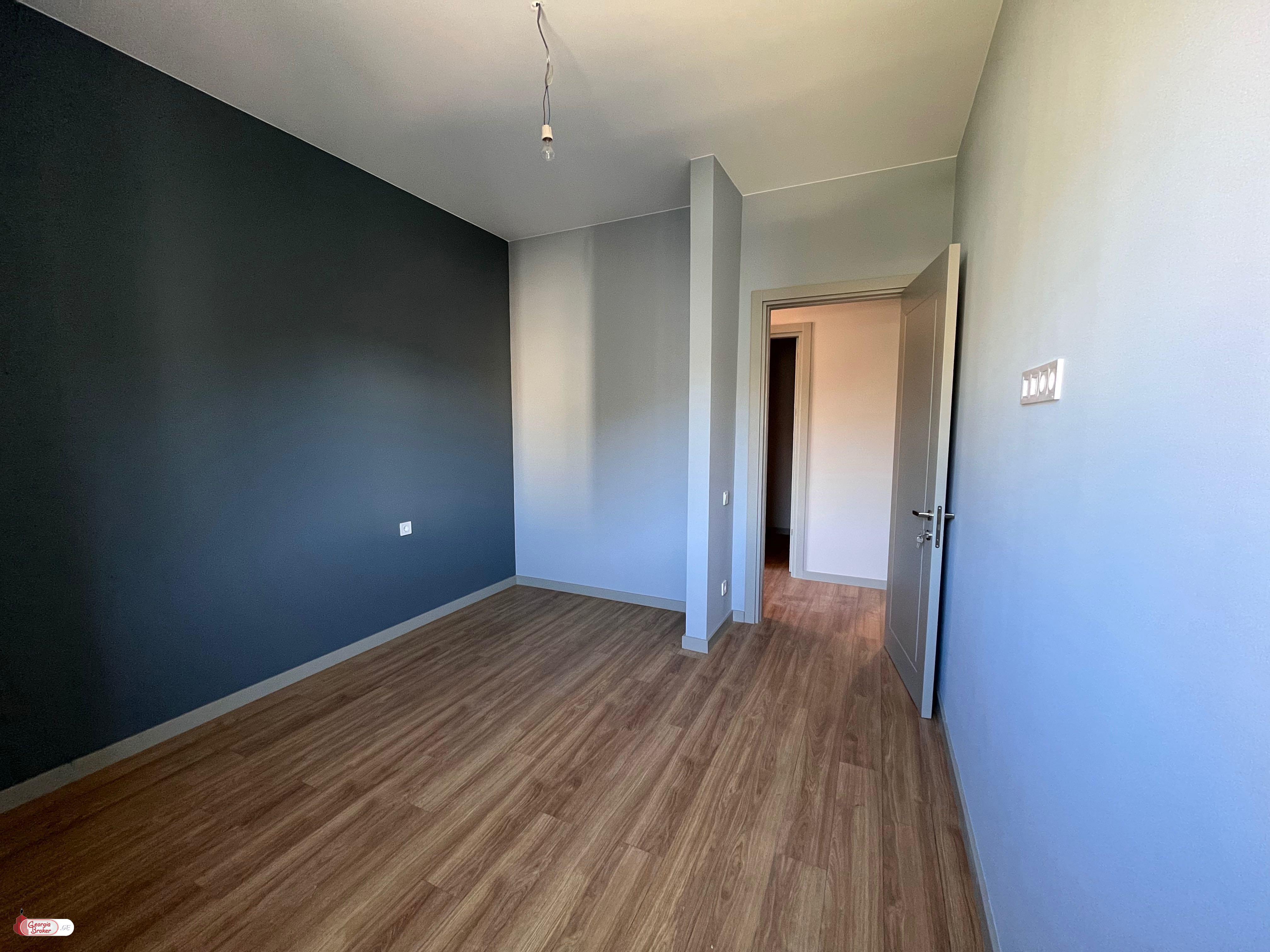 იყიდება ახალი გარემონტებული 3 ოთახიანი ბინა