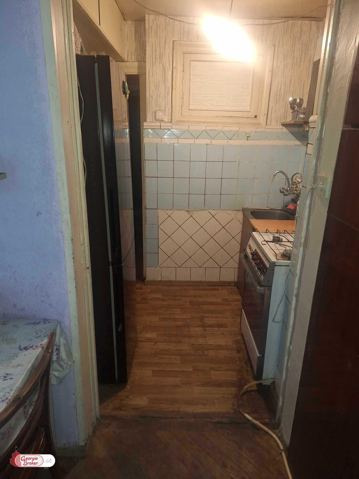 without repair 4-room apartment for sale