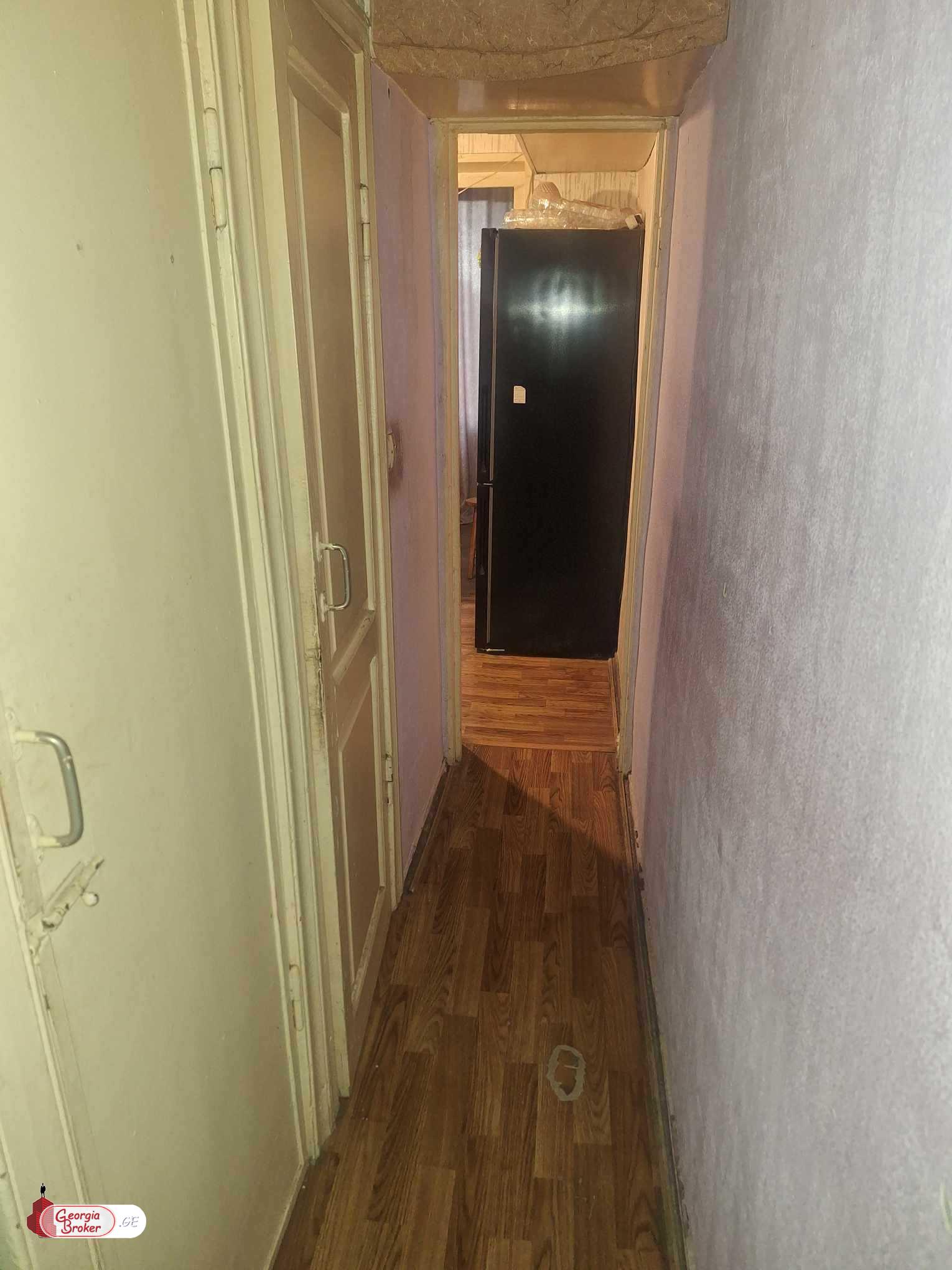 without repair 4-room apartment for sale