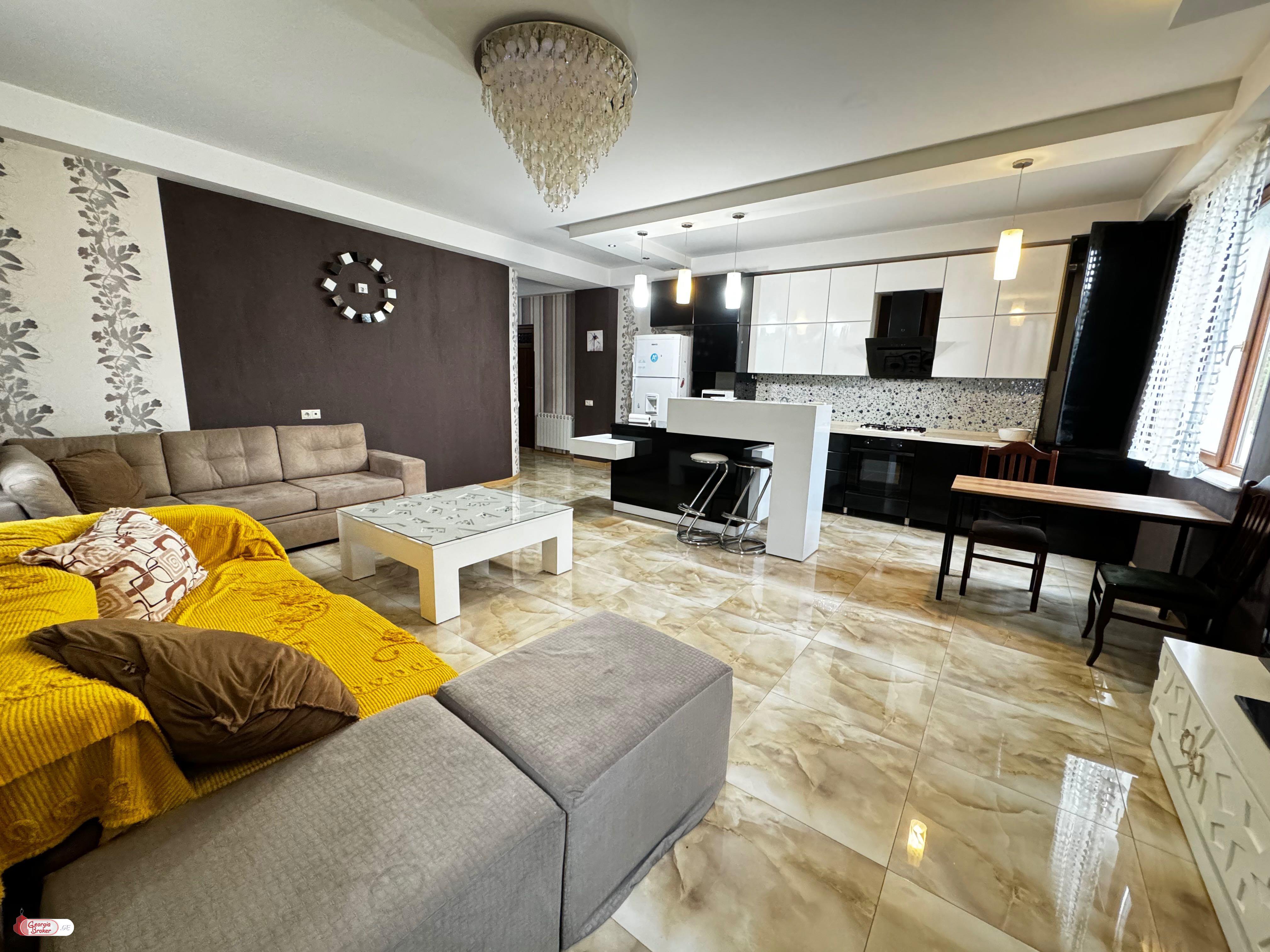 იყიდება ახალი გარემონტებული 3 ოთახიანი ბინა