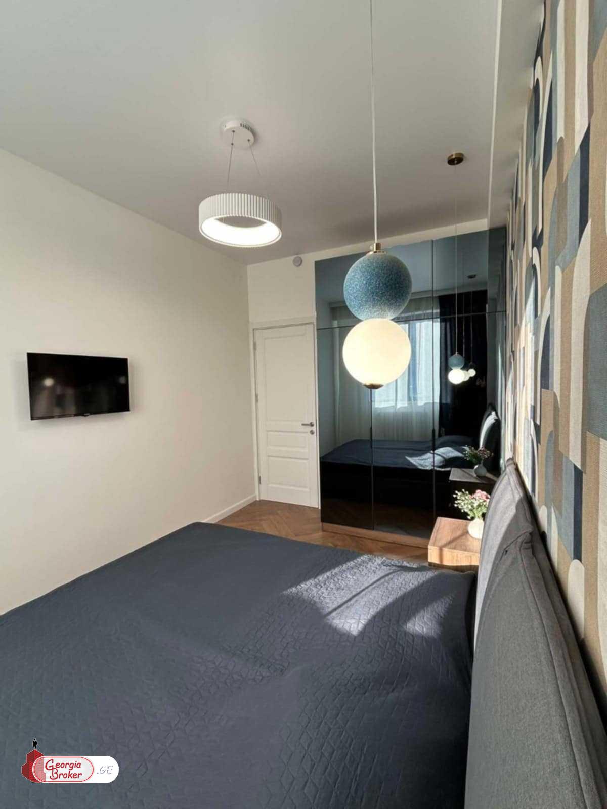 продается квартира с новым ремонтом 2-комнаты