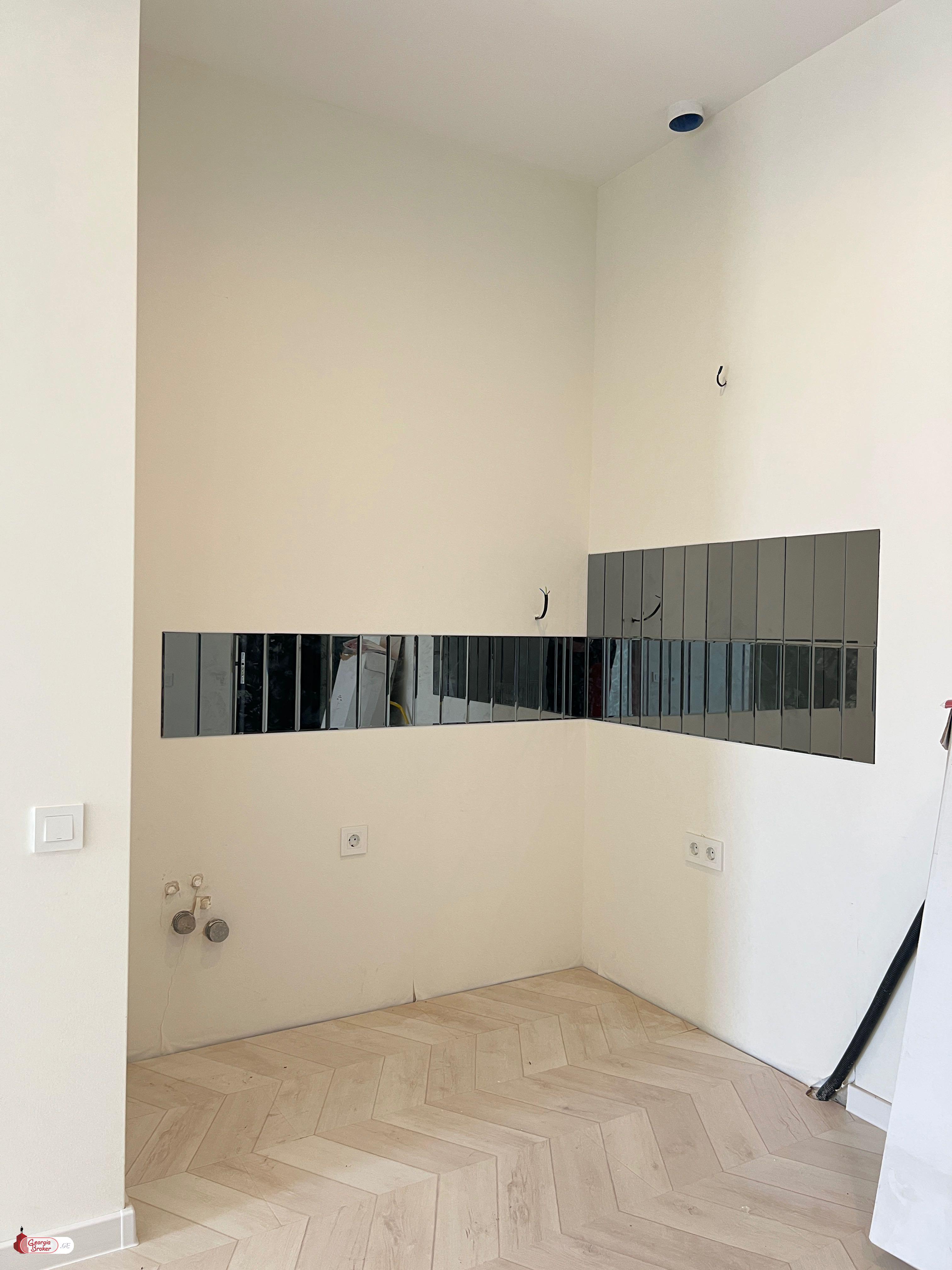 იყიდება ახალი გარემონტებული 2 ოთახიანი ბინა