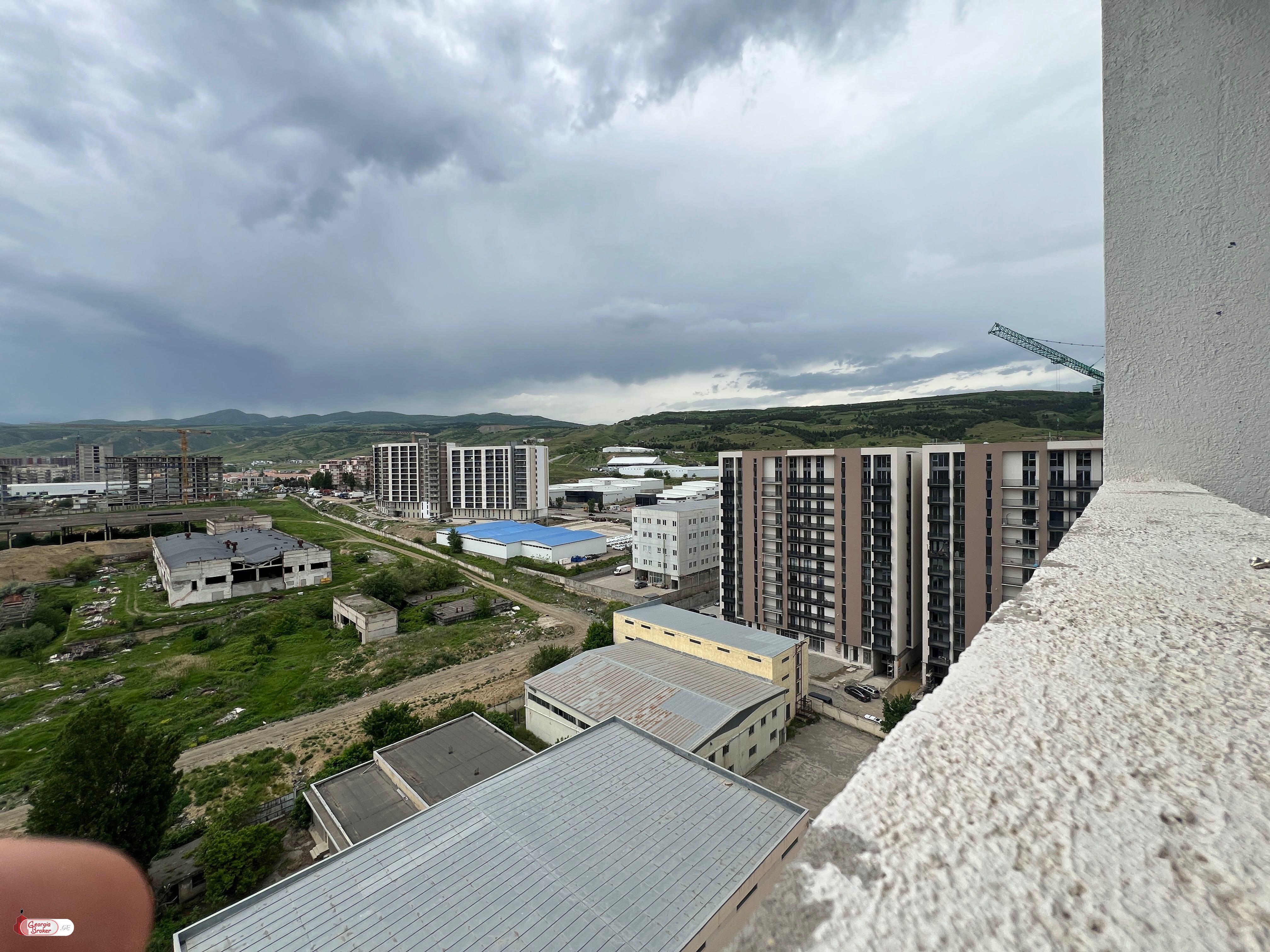 იყიდება ახალი გარემონტებული 2 ოთახიანი ბინა