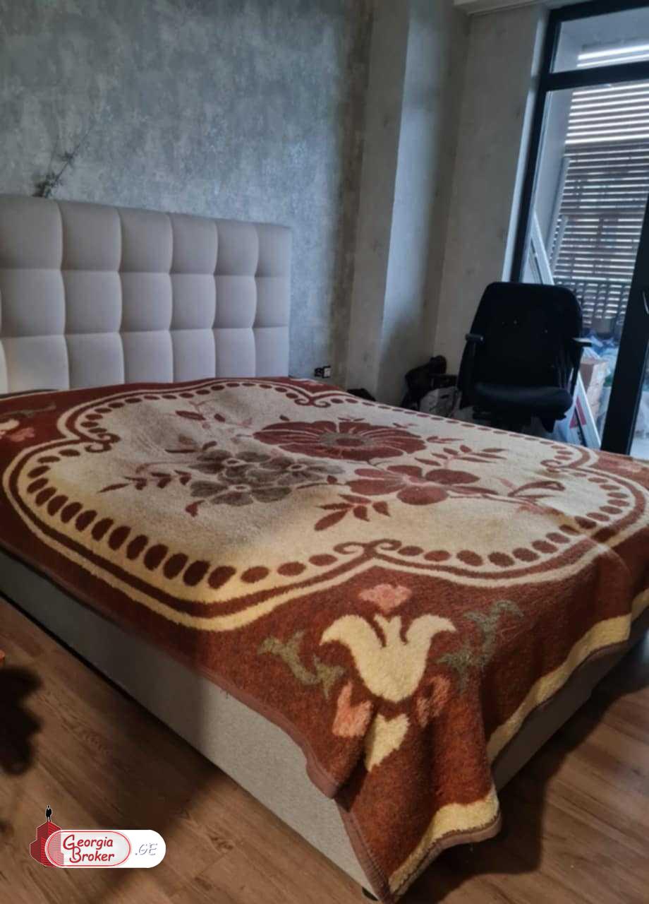 nearly repaired 4-room apartment for sale