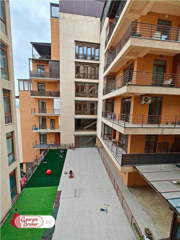 nearly repaired 4-room apartment for sale