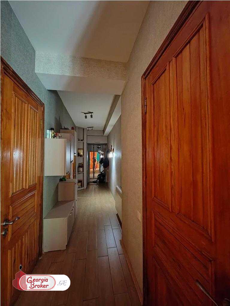 nearly repaired 4-room apartment for sale