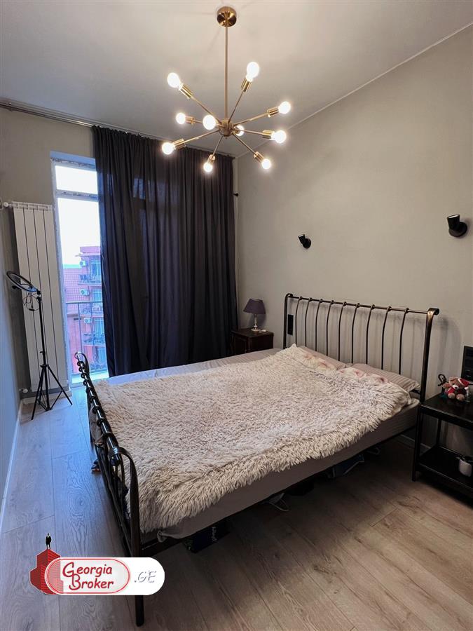 продается квартира с новым ремонтом 2-комнаты