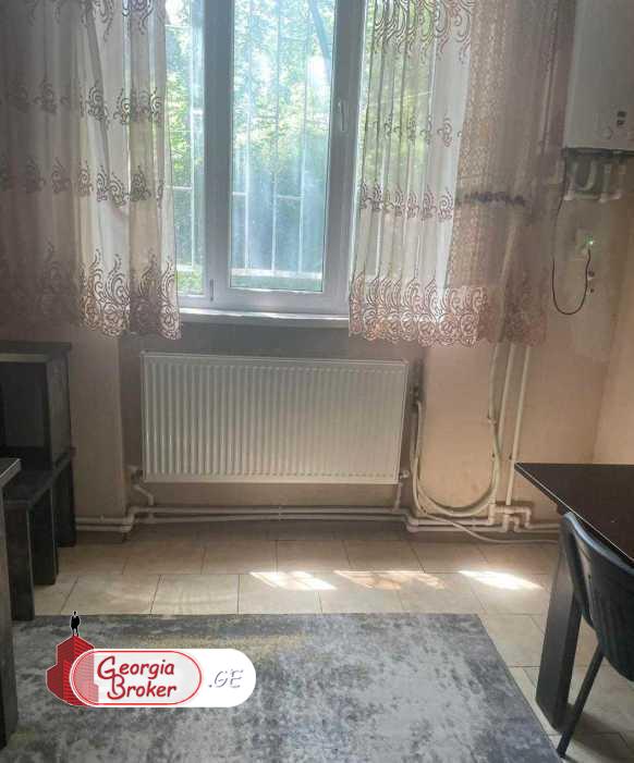 old repaired 3-room apartment for sale