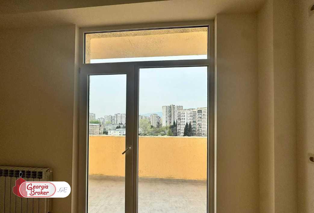 იყიდება ახალი გარემონტებული 4 ოთახიანი ბინა