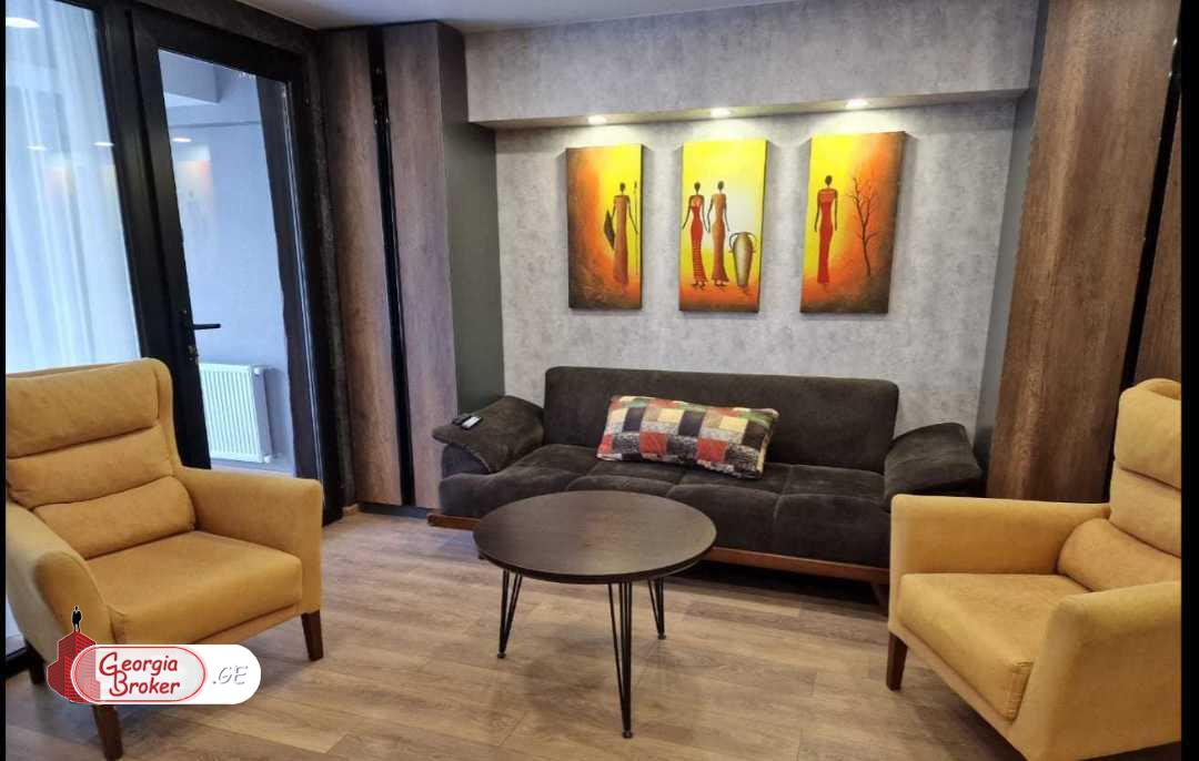 იყიდება ახალი გარემონტებული 2 ოთახიანი ბინა