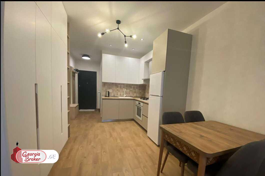 в аренду квартира с новым ремонтом 2-комнаты