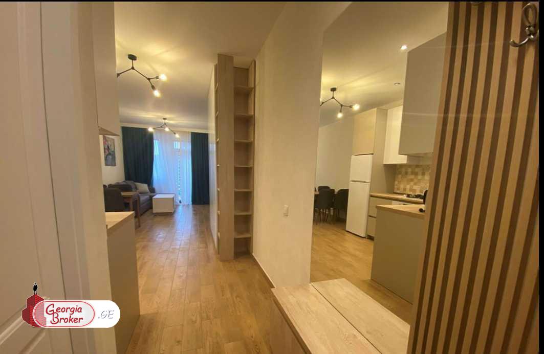 в аренду квартира с новым ремонтом 2-комнаты