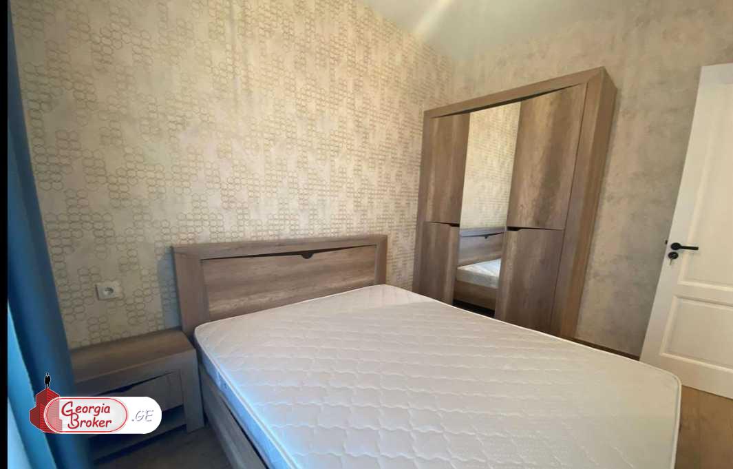 в аренду квартира с новым ремонтом 2-комнаты