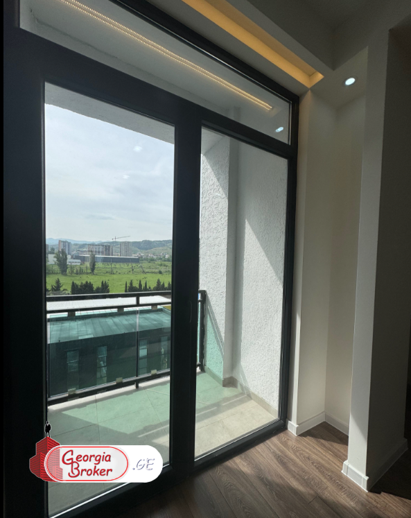 იყიდება ახალი გარემონტებული 3 ოთახიანი ბინა