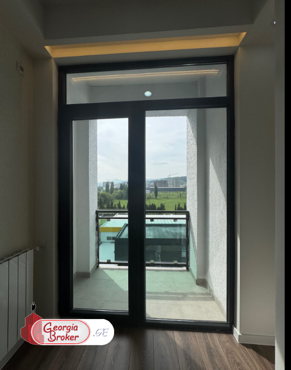 იყიდება ახალი გარემონტებული 3 ოთახიანი ბინა