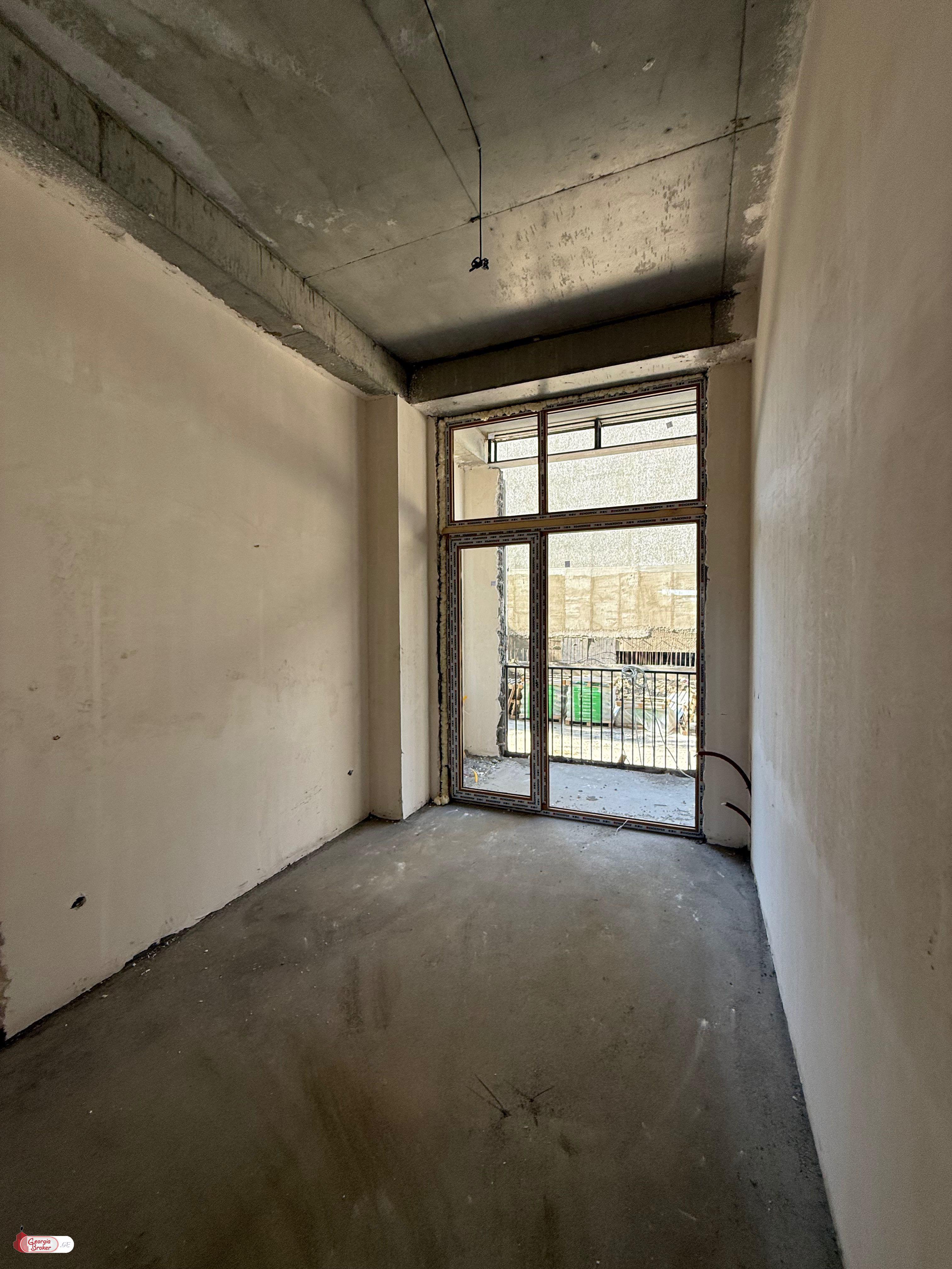 nearly repaired 2-room apartment for sale