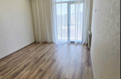 nearly repaired 2-room apartment for sale