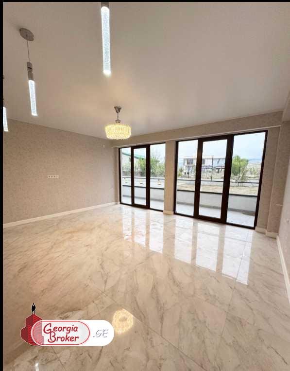 в аренду квартира с новым ремонтом 2-комнаты