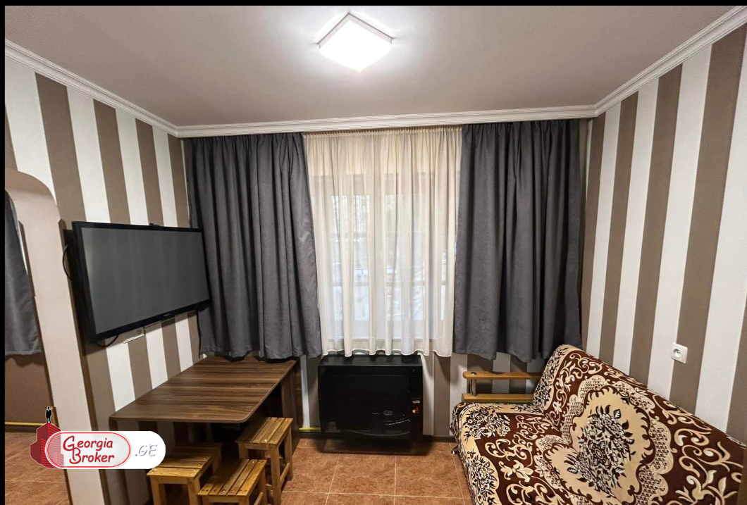 nearly repaired 3-room apartment for rent