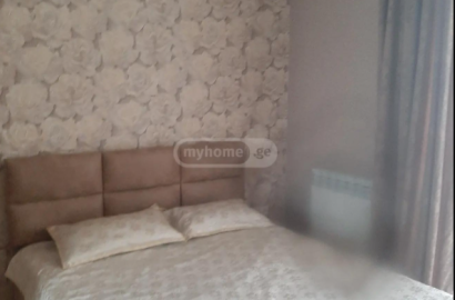 nearly repaired 2-room apartment for rent